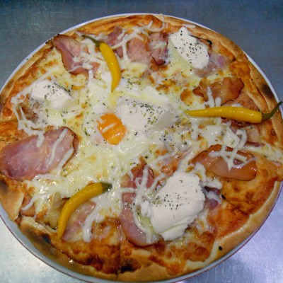 Pizza Serbiana