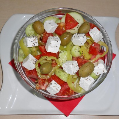 Grčka posna salata